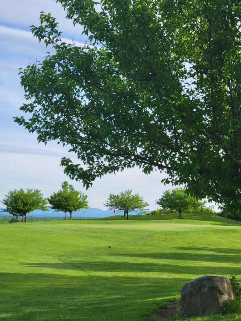 Apple Greens Golf Course